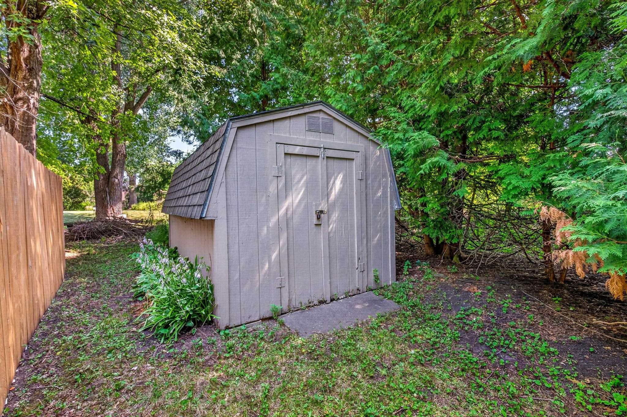 1338 LEONARD POINT Road