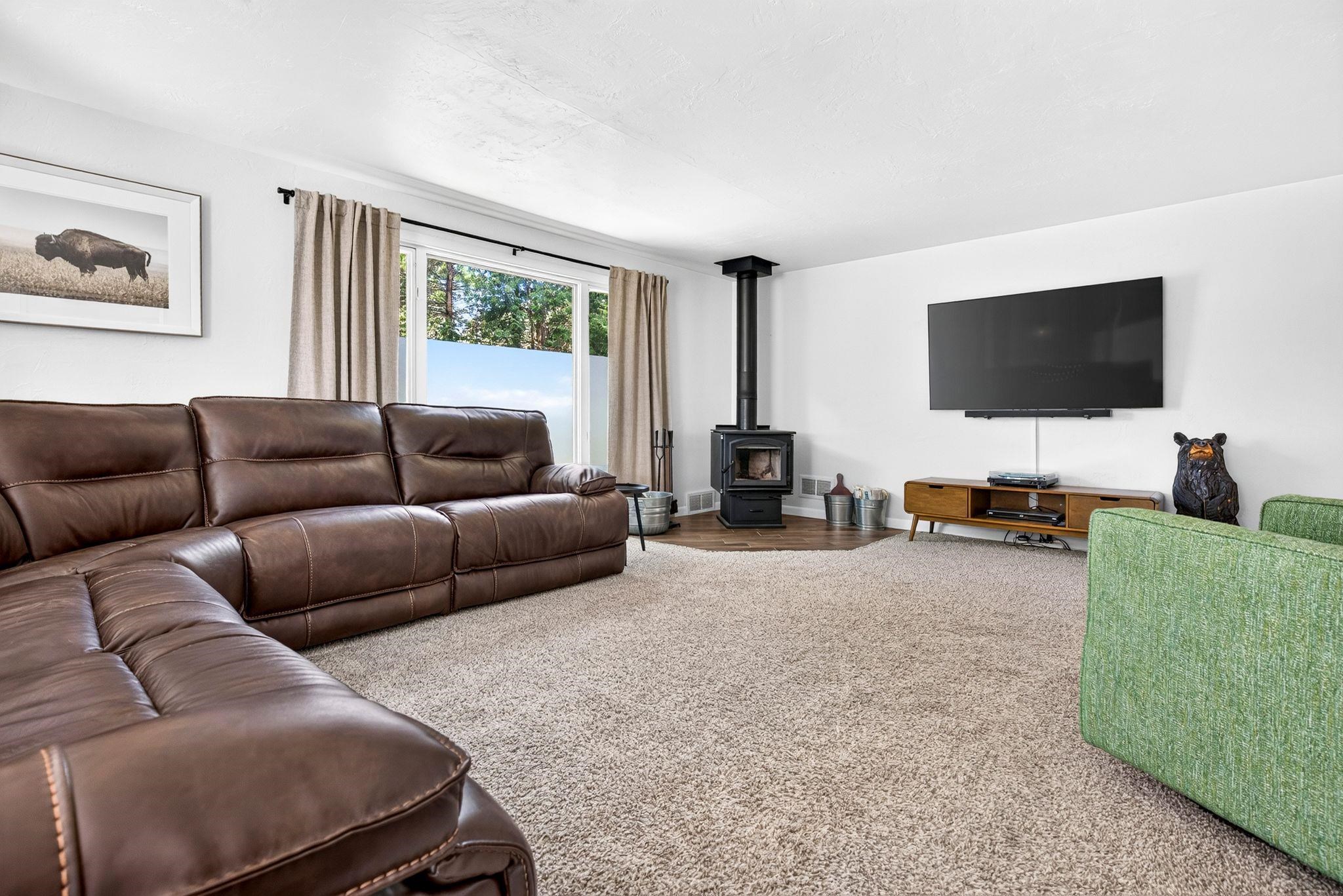 1338 LEONARD POINT Road