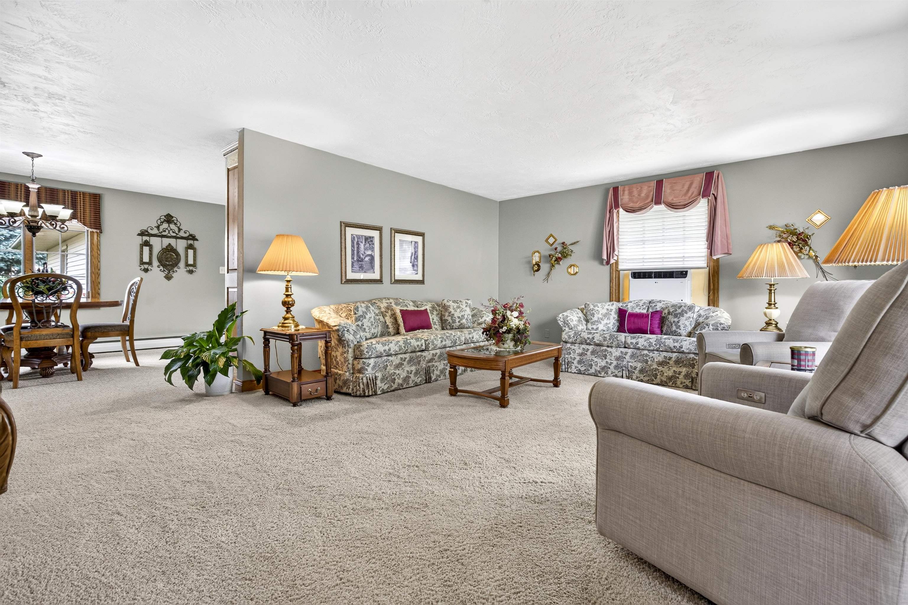106 LOX Court