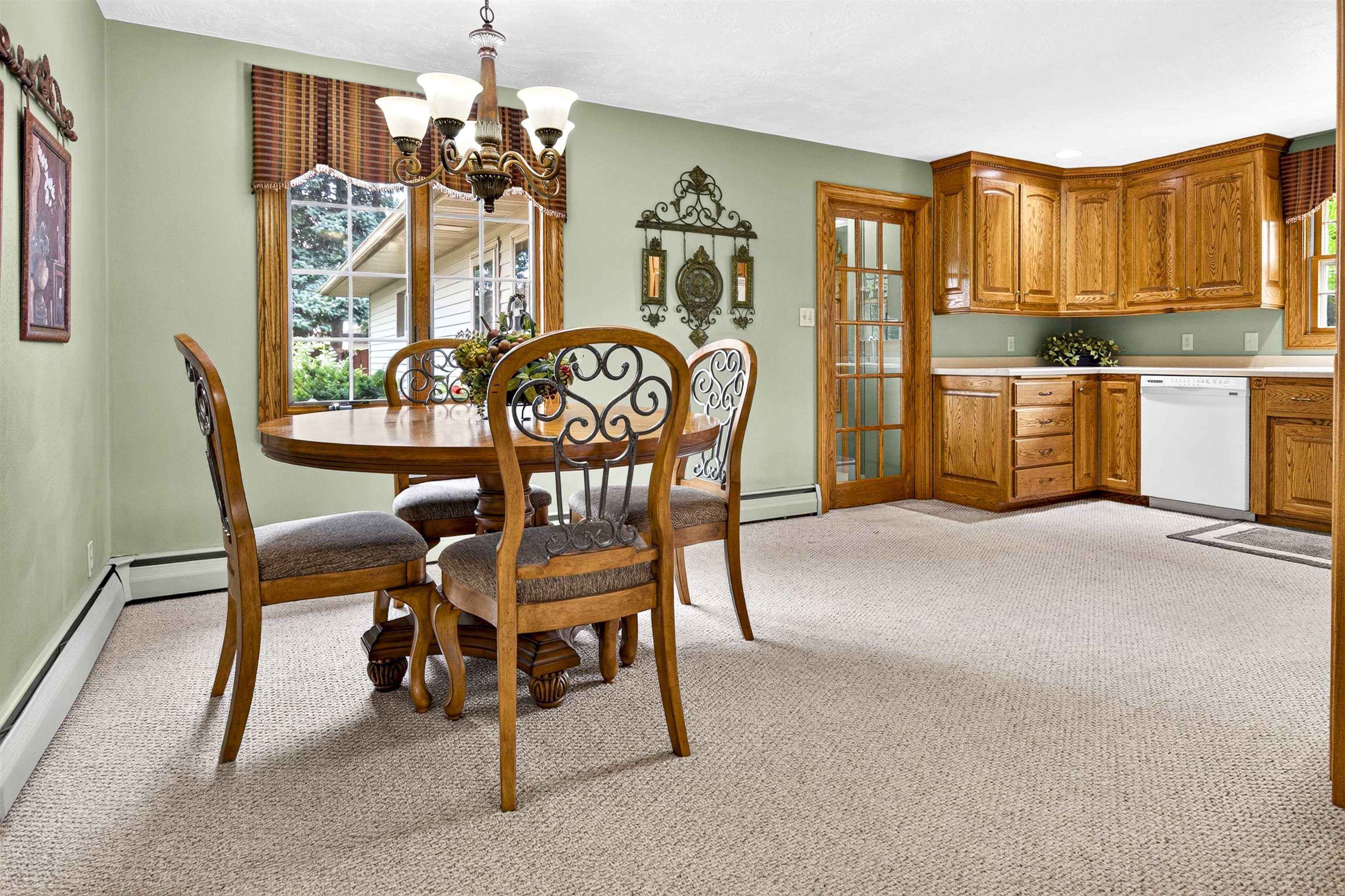 106 LOX Court