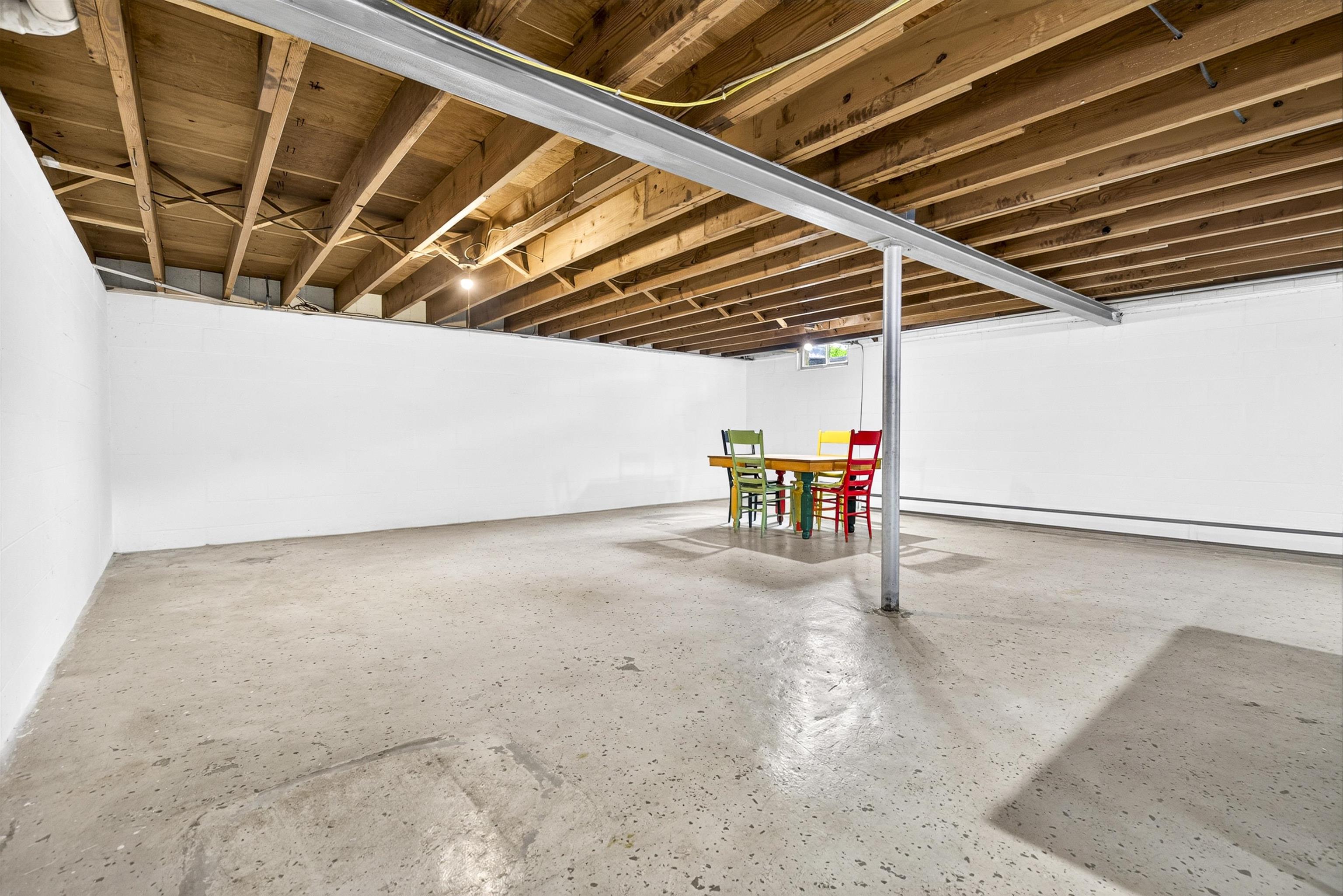 106 LOX Court