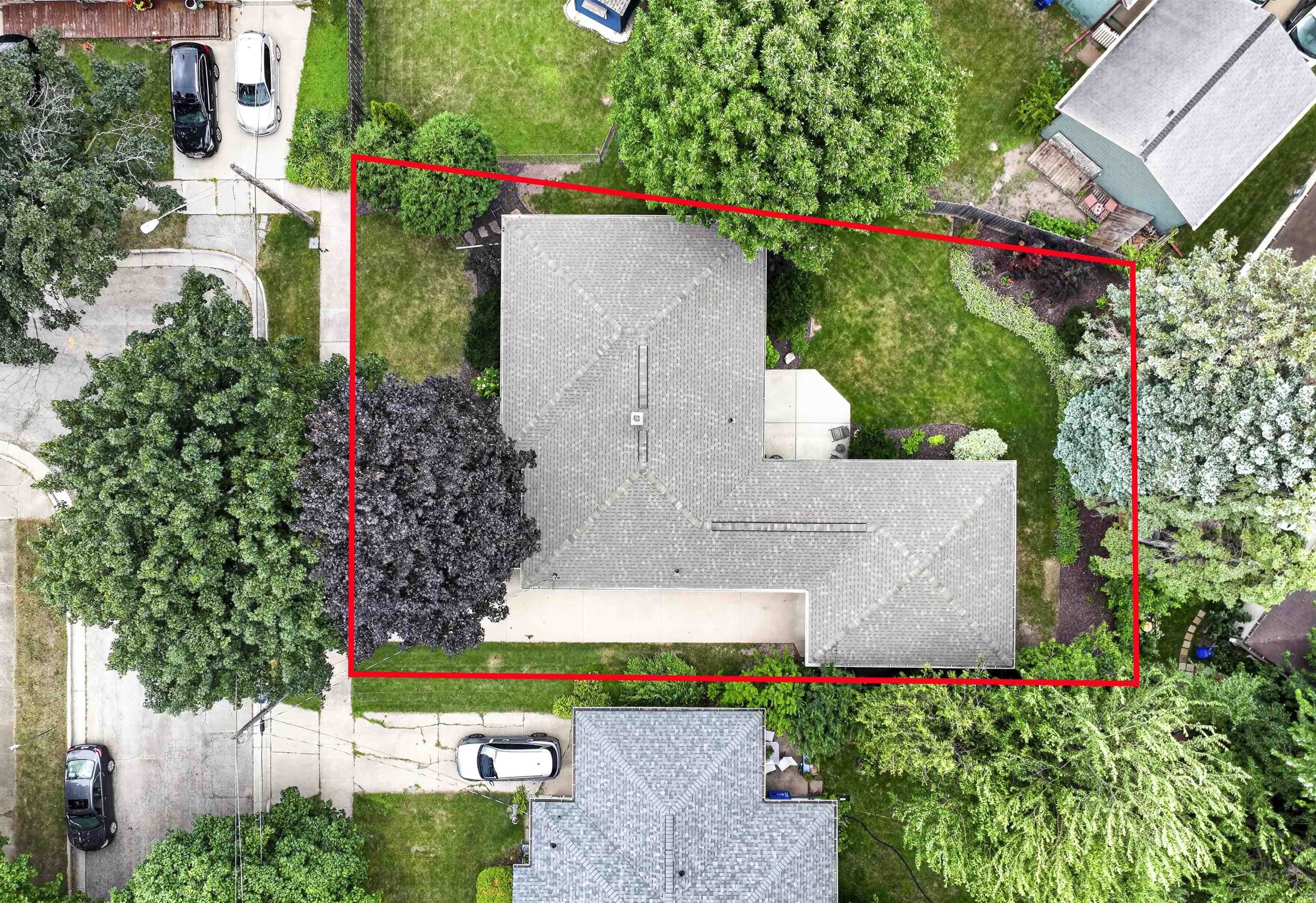 106 LOX Court