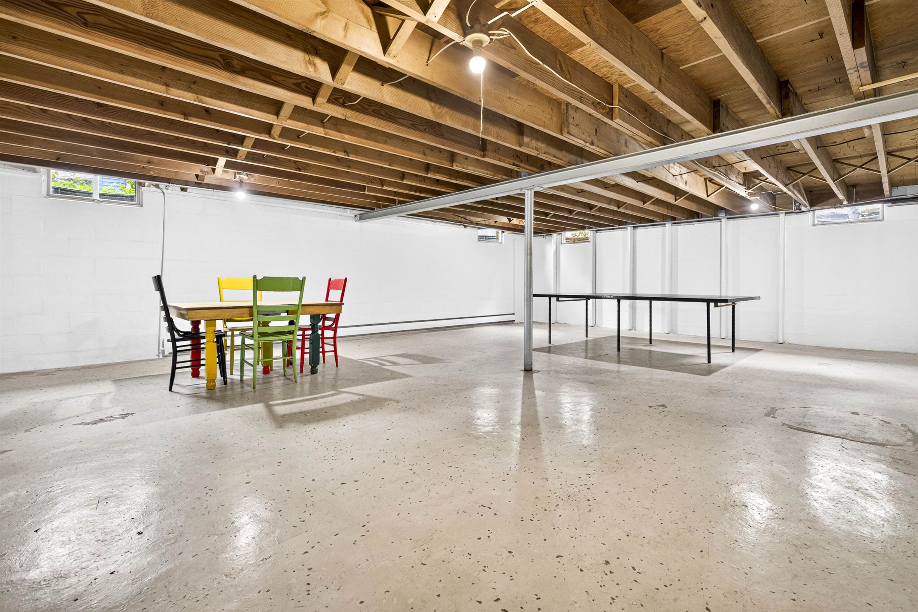 106 LOX Court