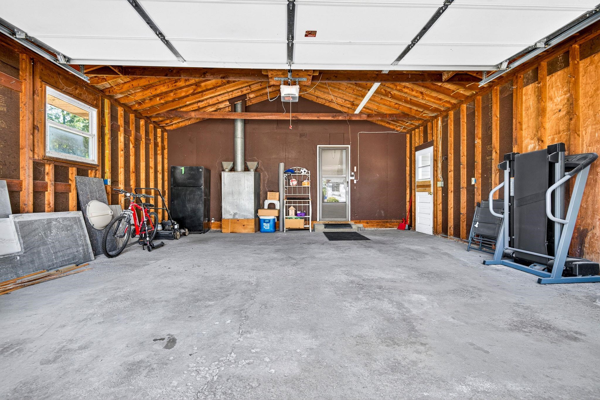 808 GROVE Street