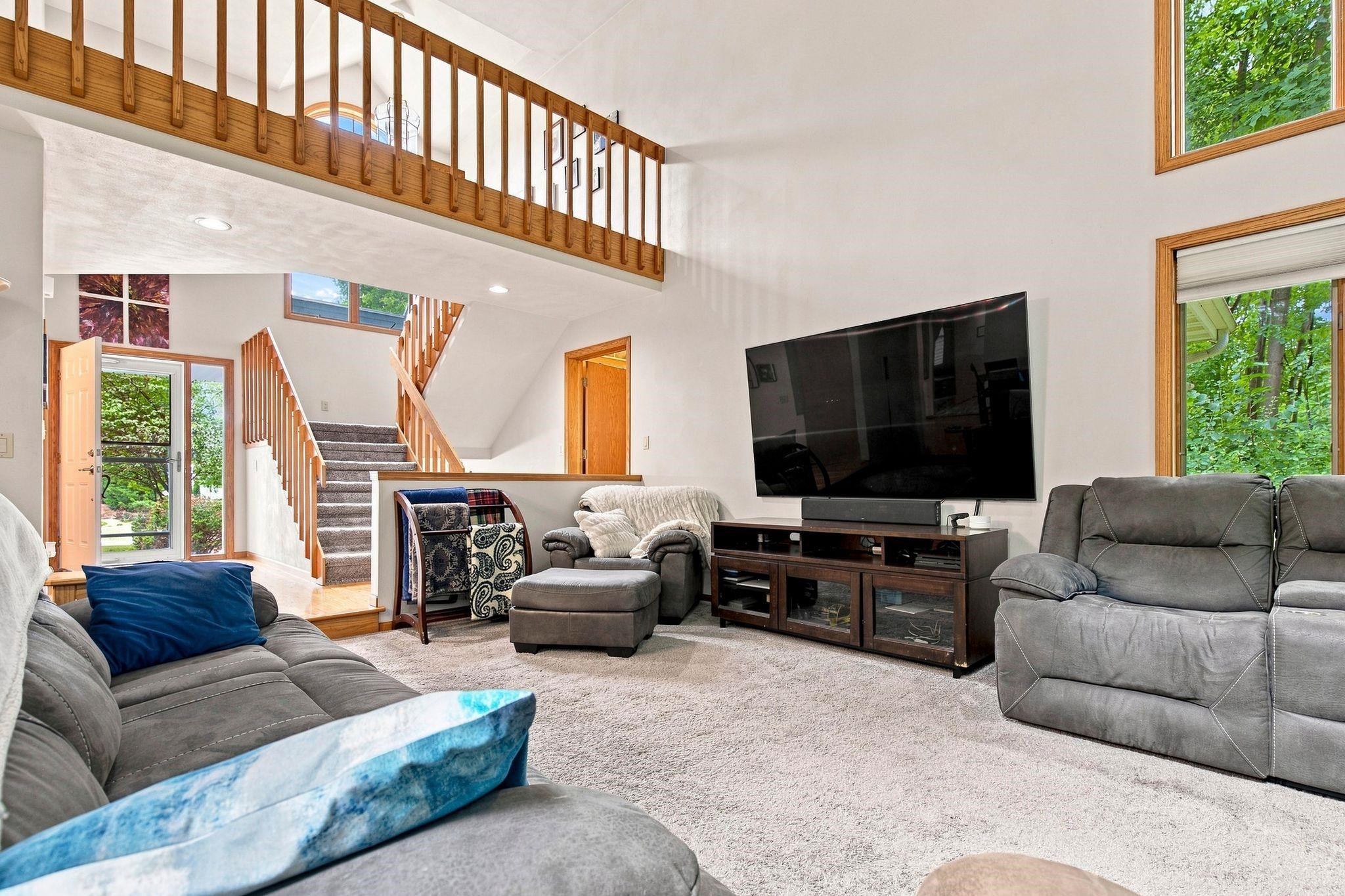2420 BRANTWOOD Drive