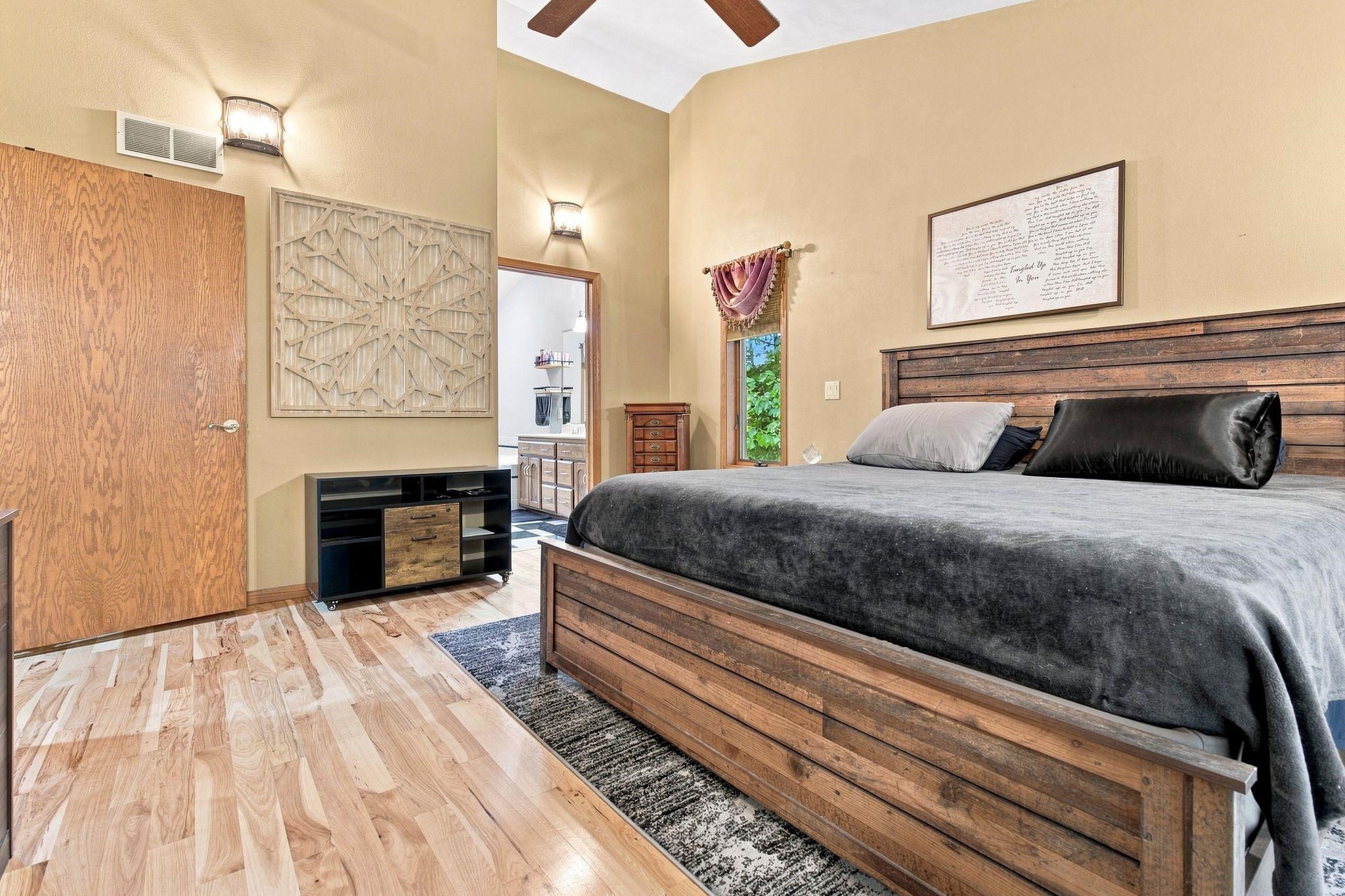 2420 BRANTWOOD Drive