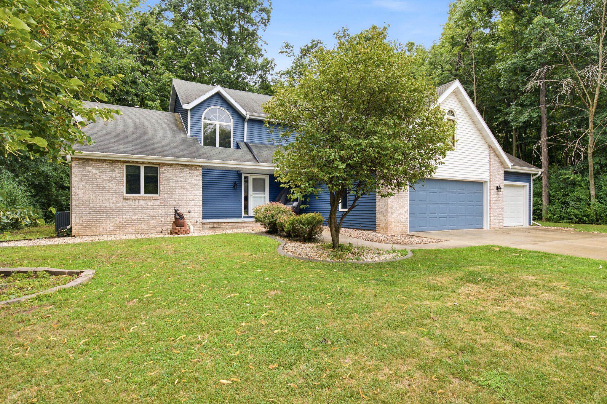2420 BRANTWOOD Drive