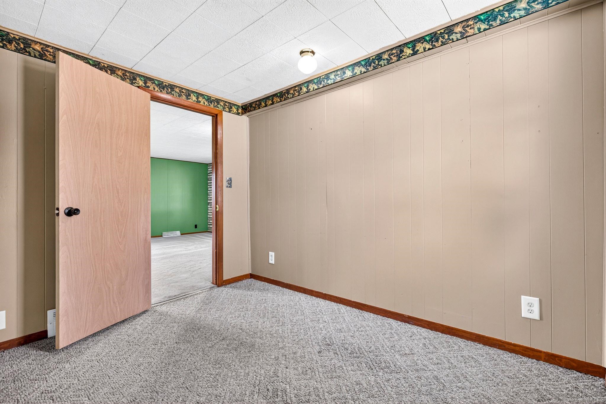 N8271 LAKESHORE Drive
