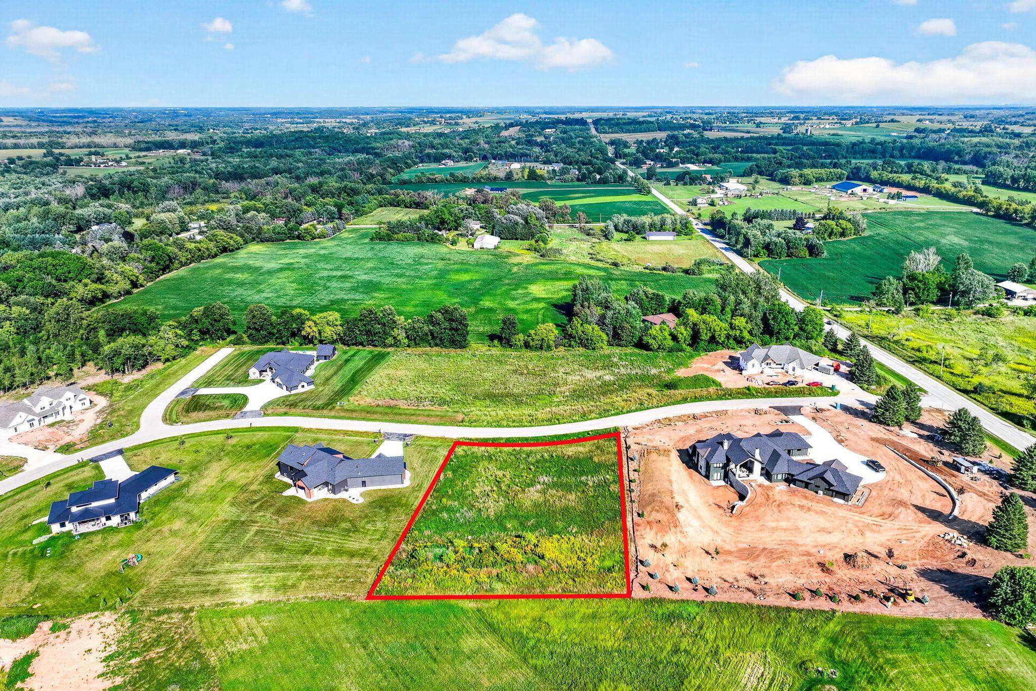 HACKBERRY HILLS Road Unit: 33