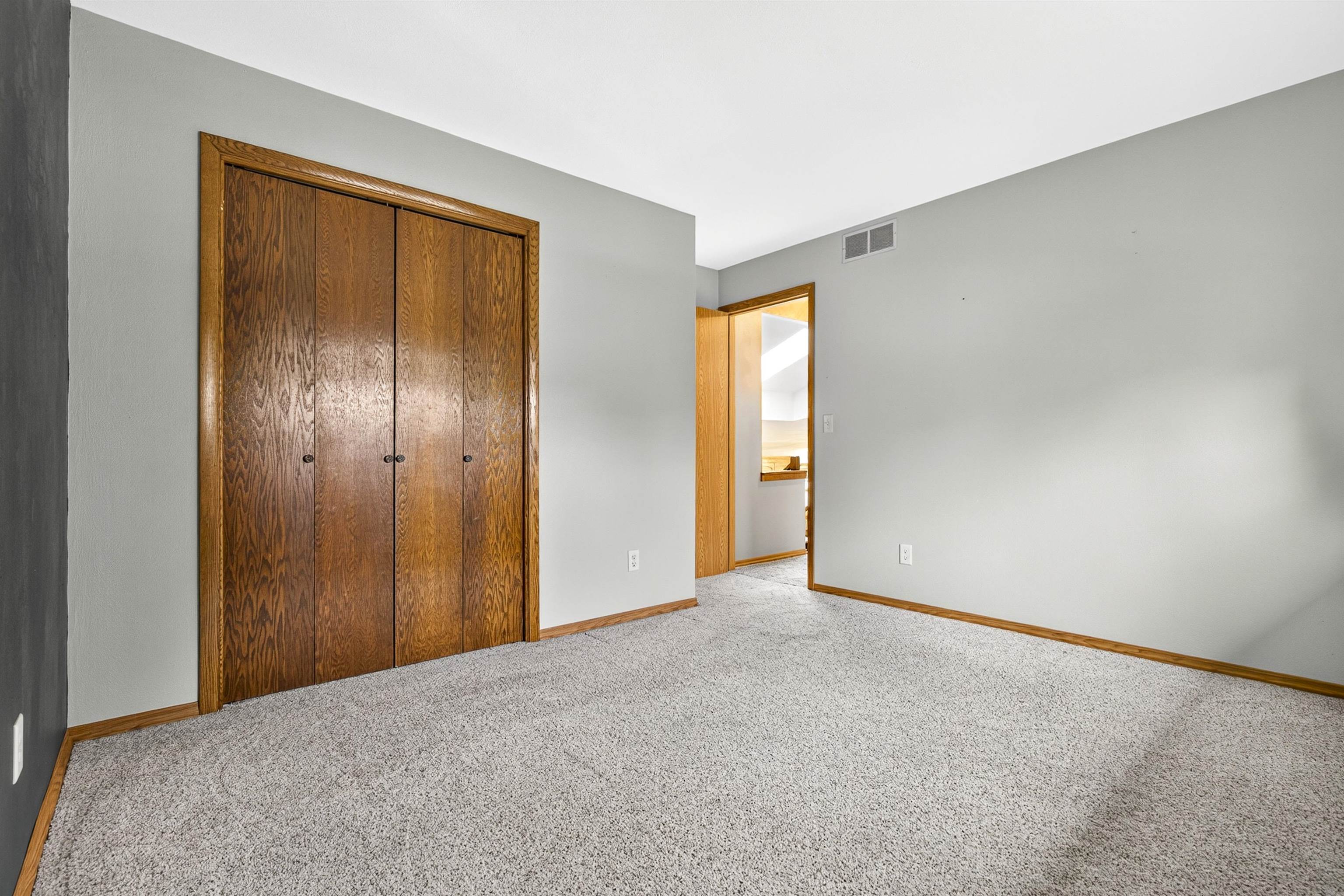 1378 INVERNESS Lane