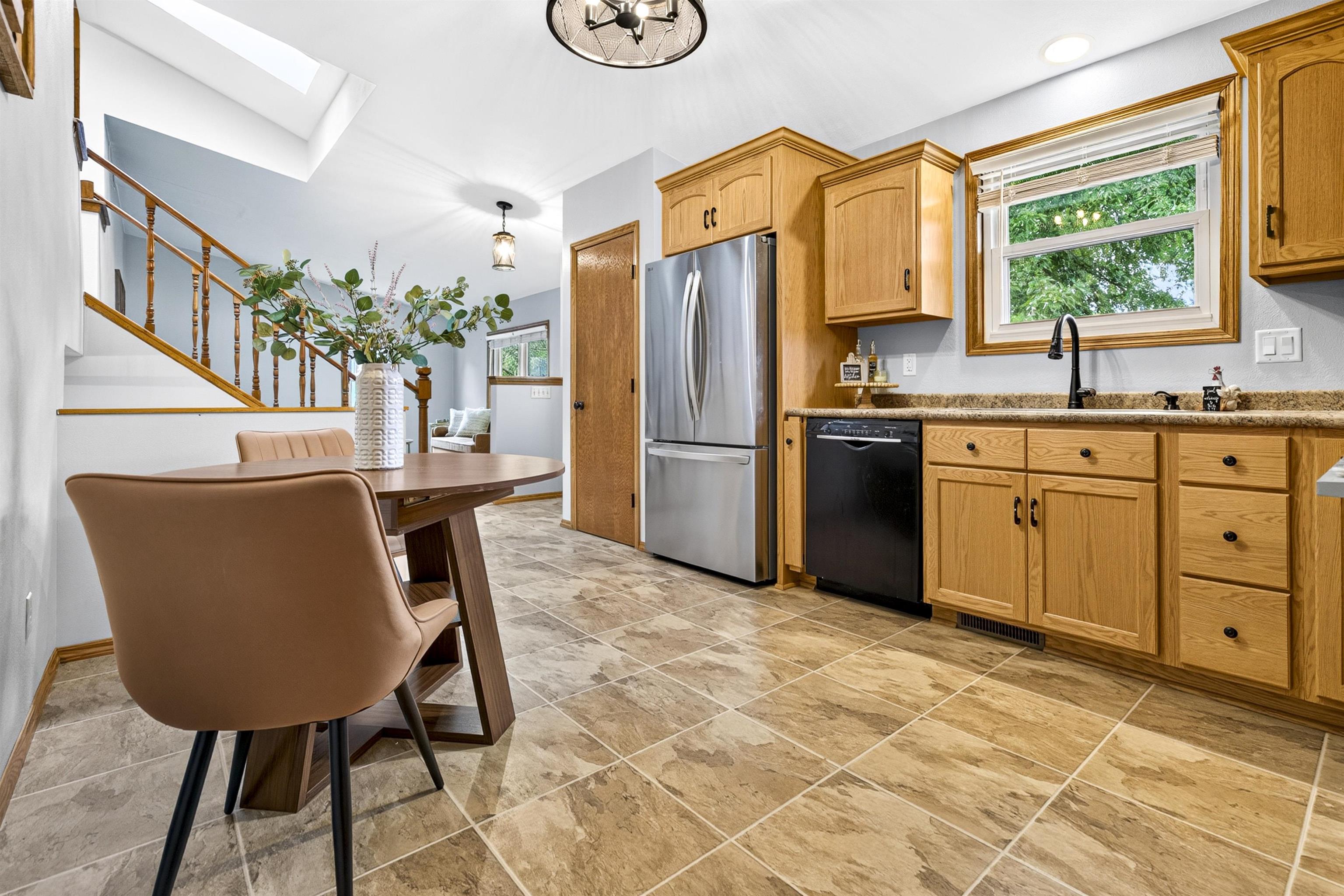 1378 INVERNESS Lane