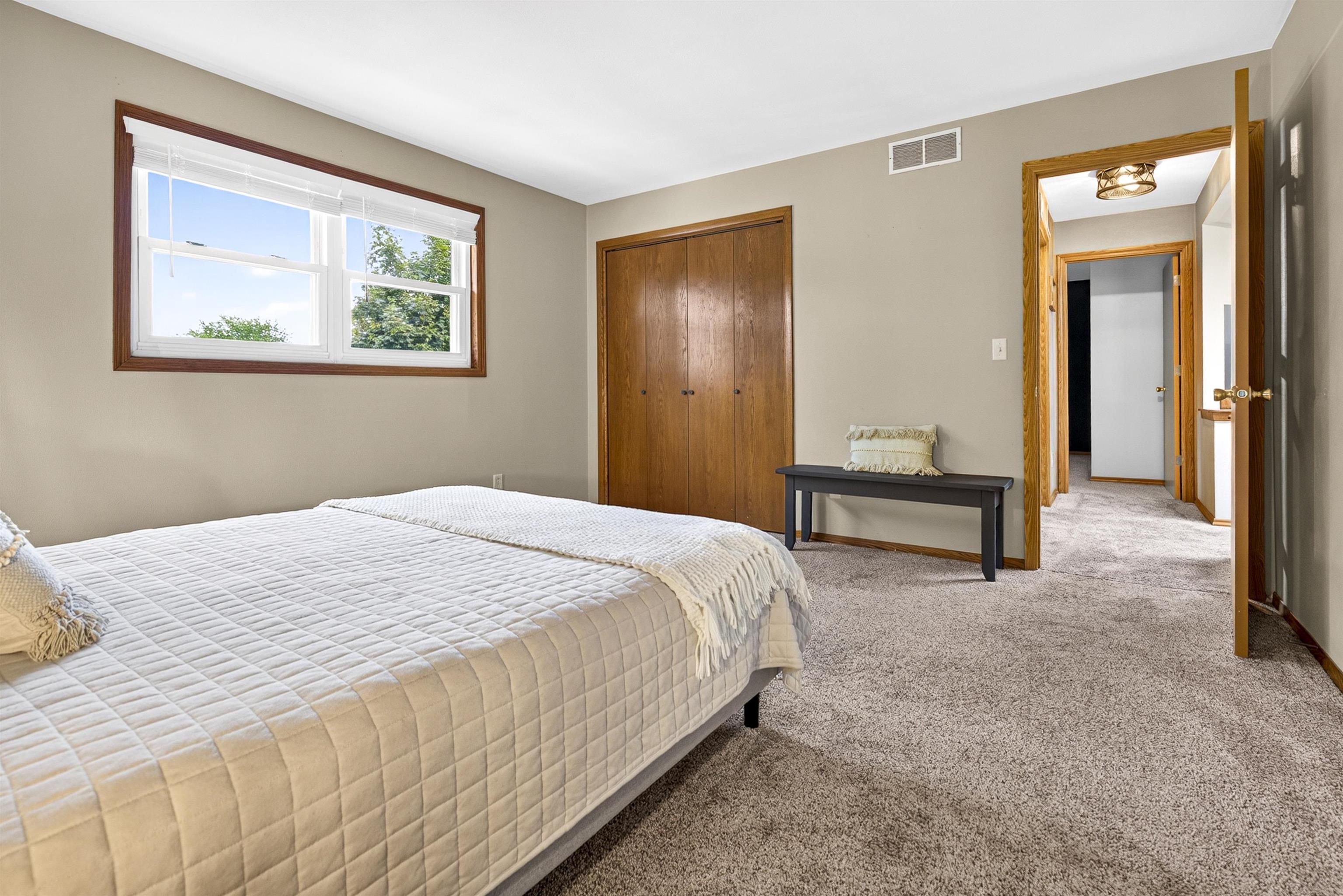 1378 INVERNESS Lane