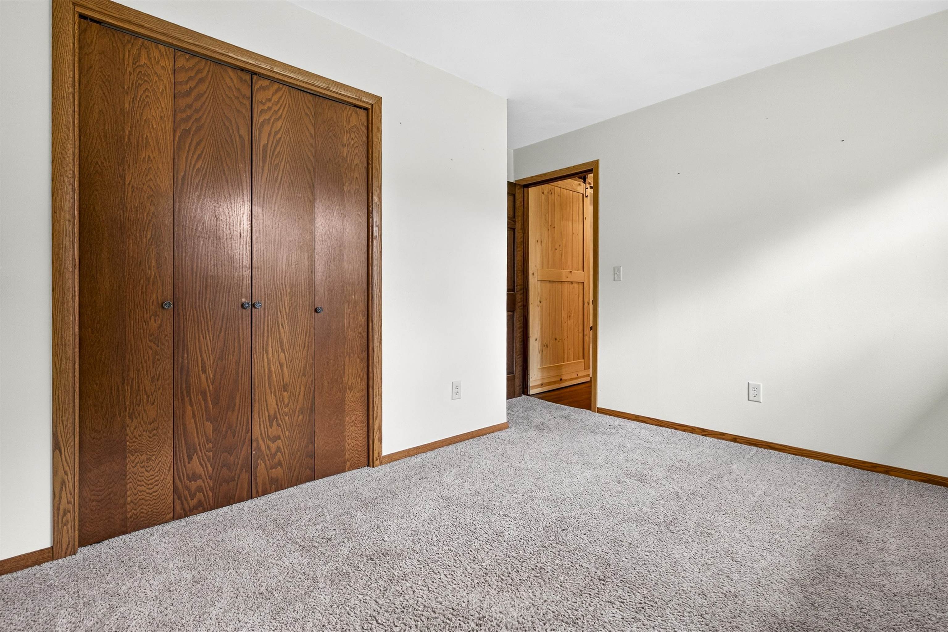 1378 INVERNESS Lane
