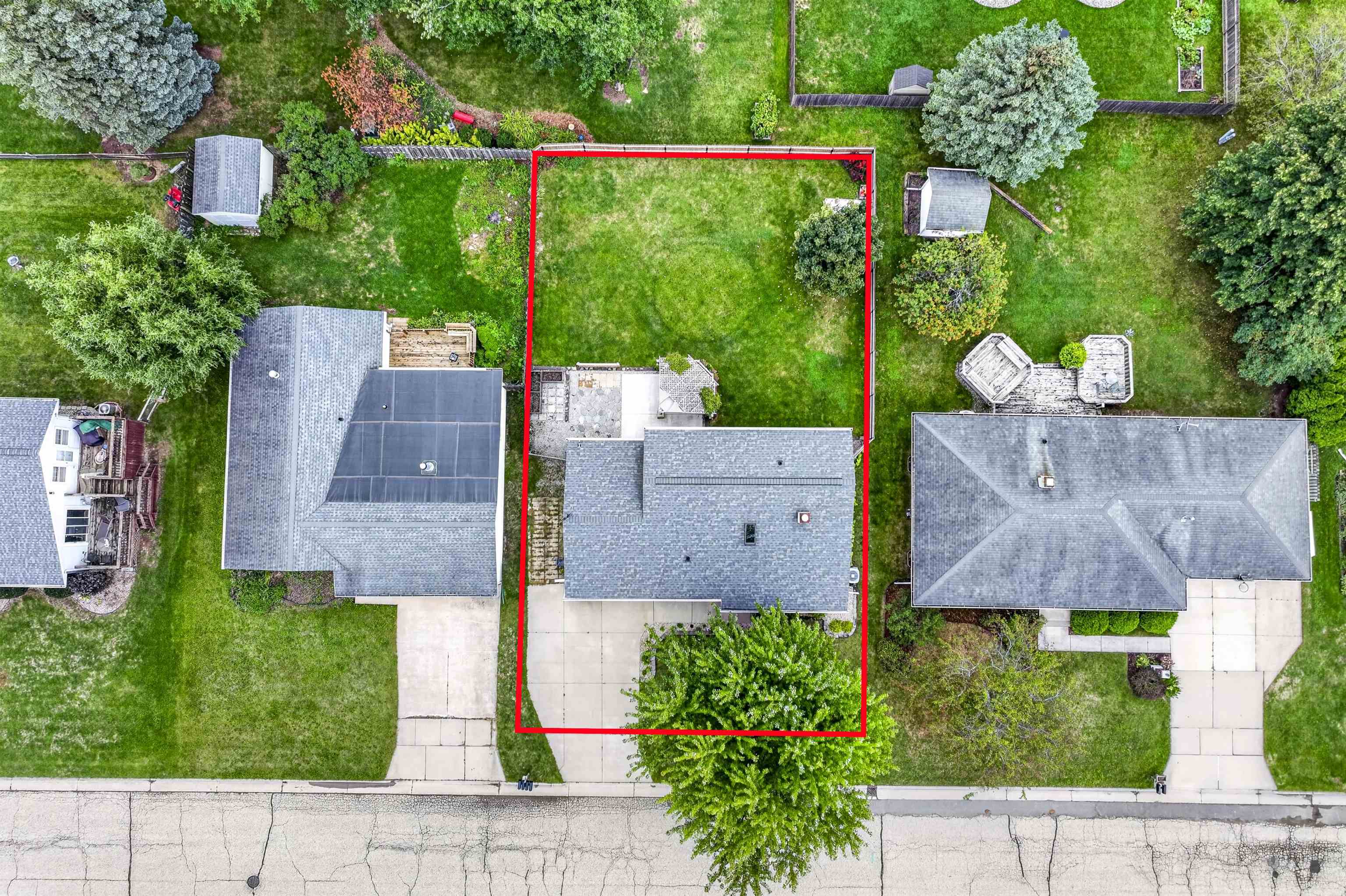 1378 INVERNESS Lane
