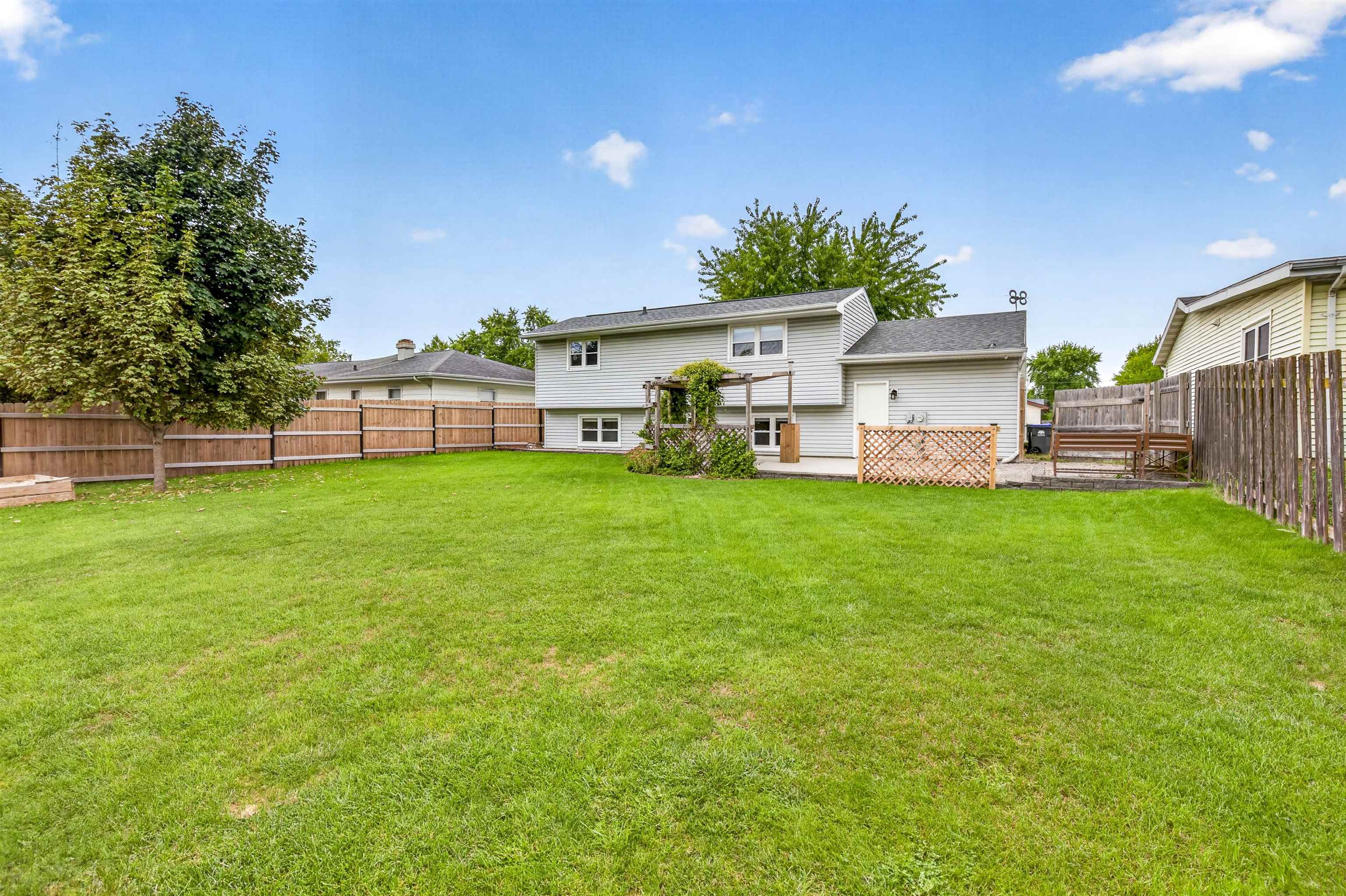 1378 INVERNESS Lane