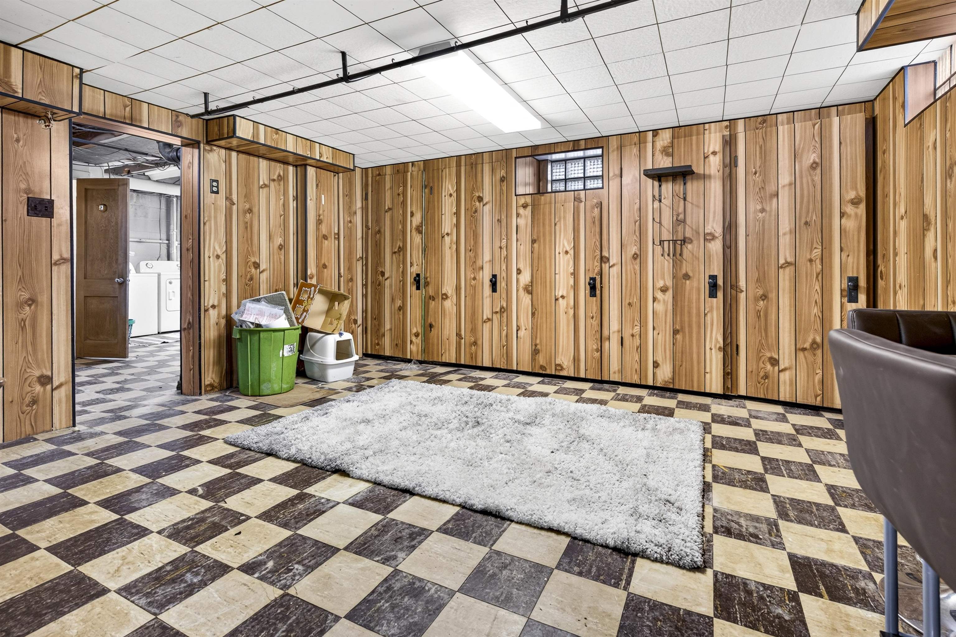 420 KLEIN Street