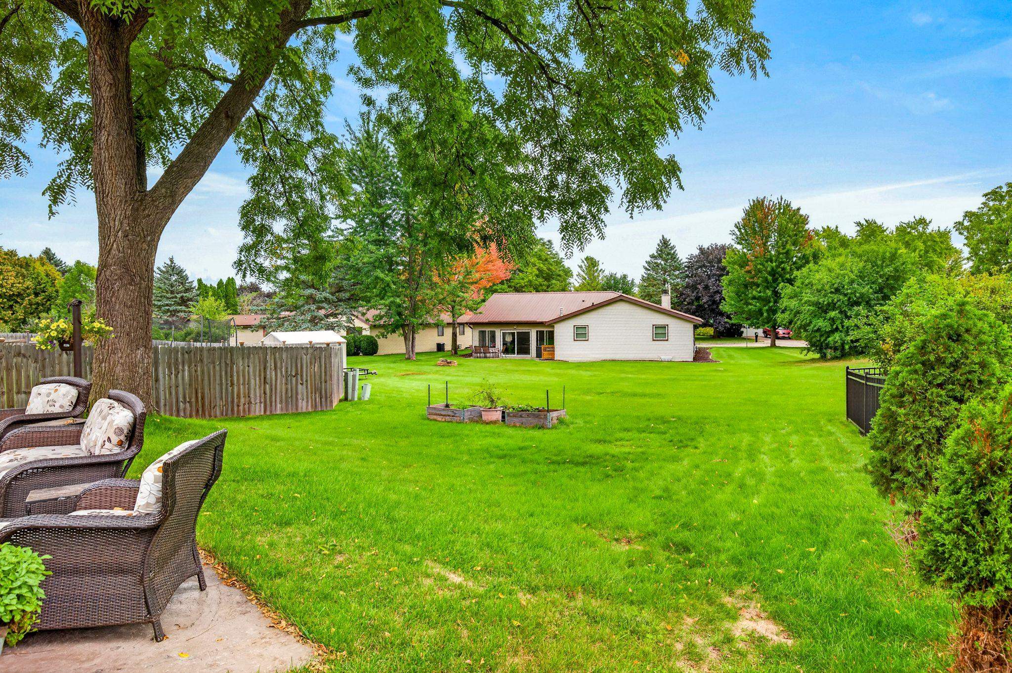3412 N MARIAH Lane
