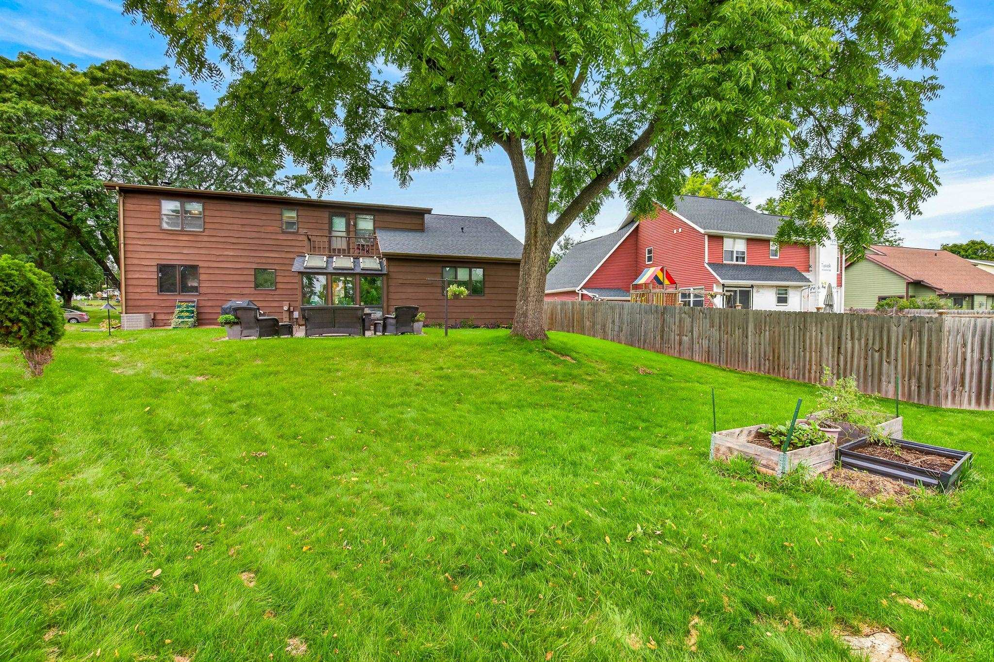3412 N MARIAH Lane