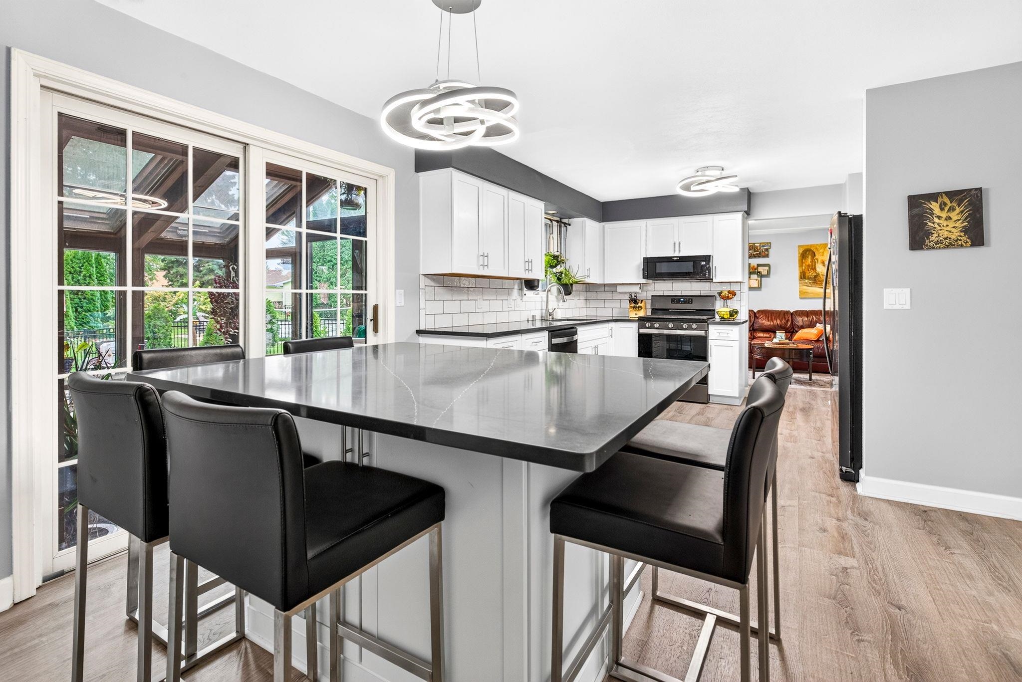 3412 N MARIAH Lane