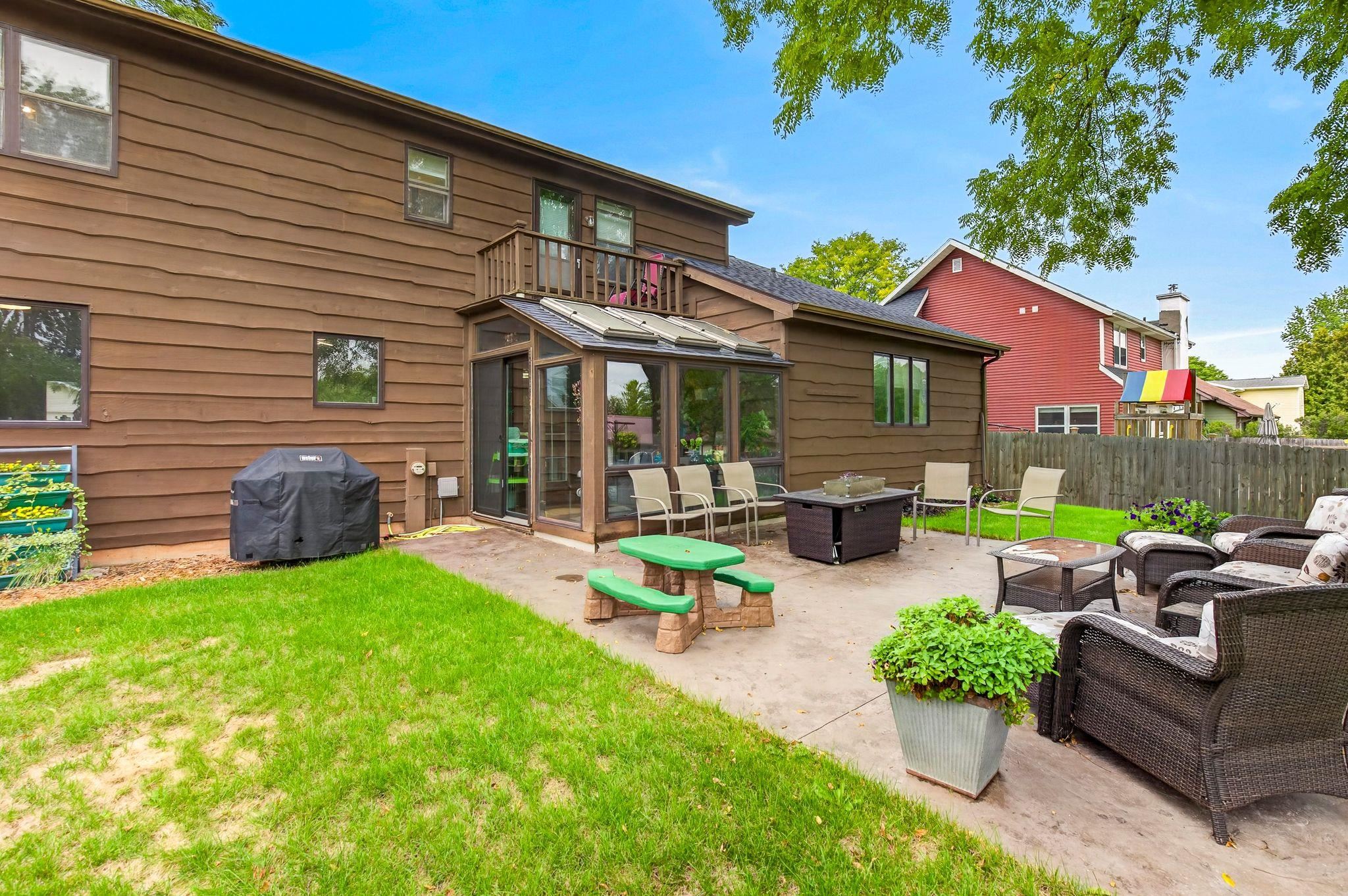 3412 N MARIAH Lane
