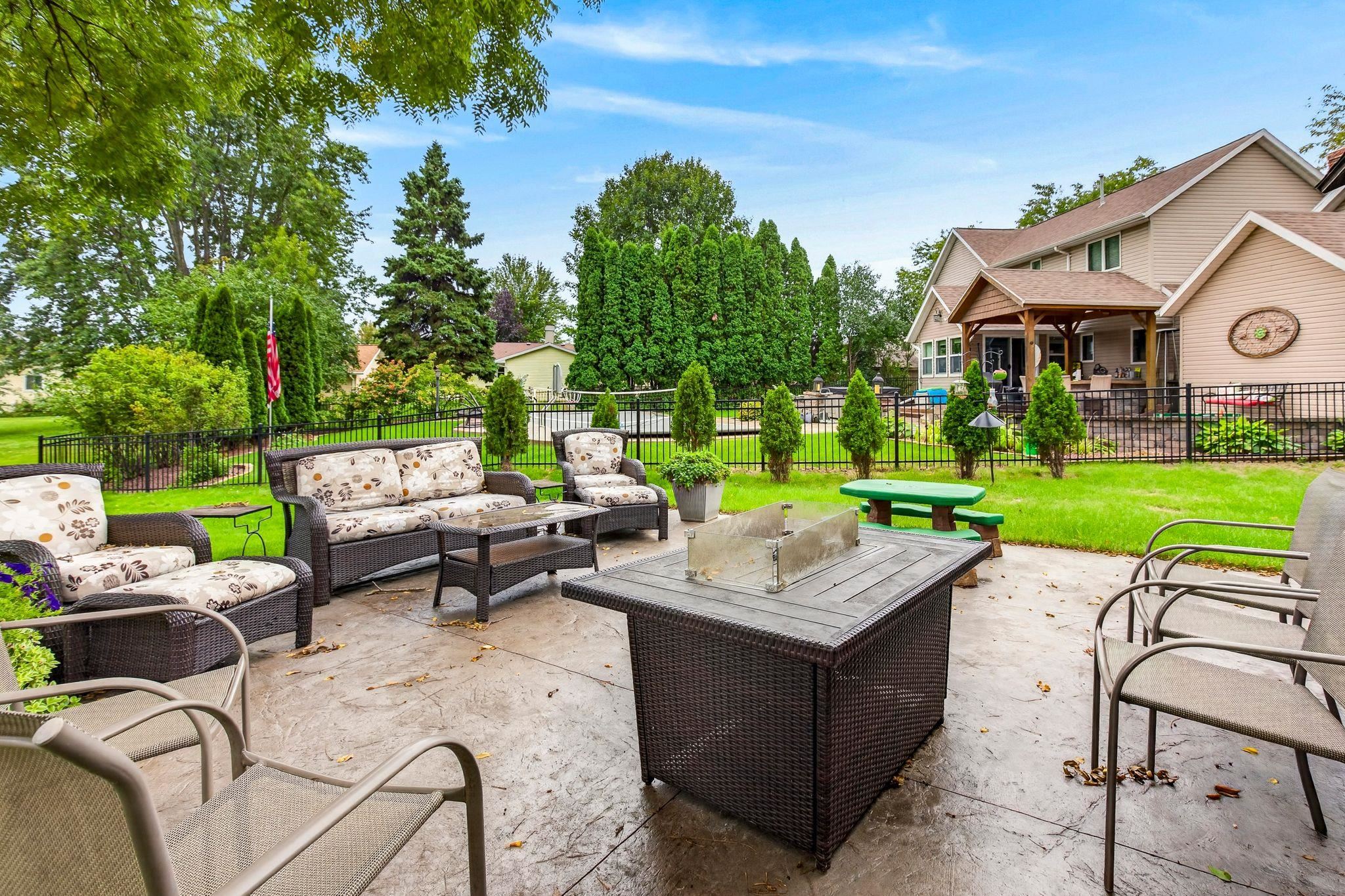 3412 N MARIAH Lane
