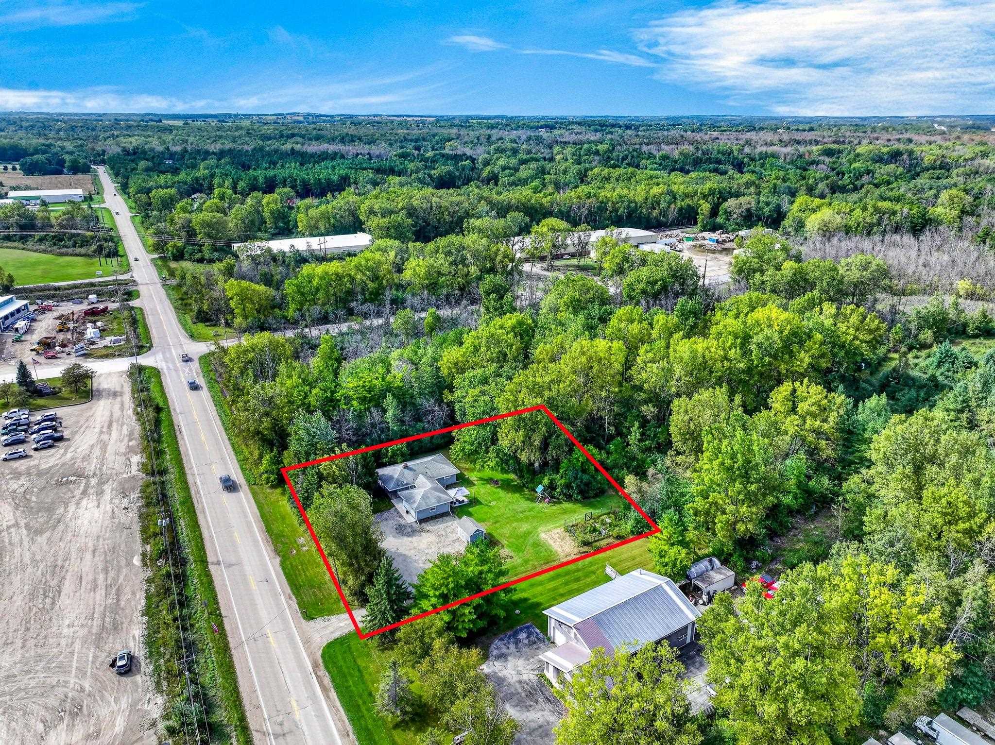 1730 W EDGEWOOD Drive