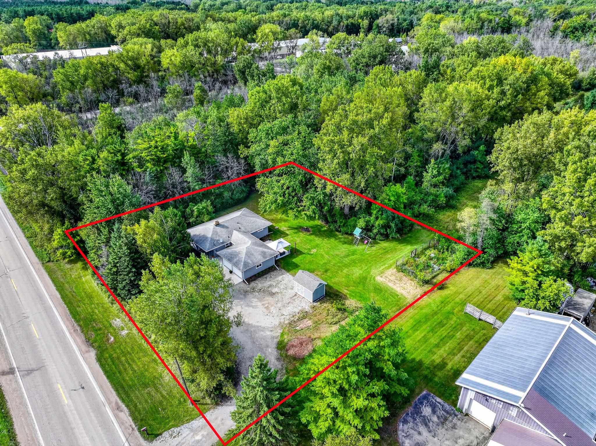 1730 W EDGEWOOD Drive