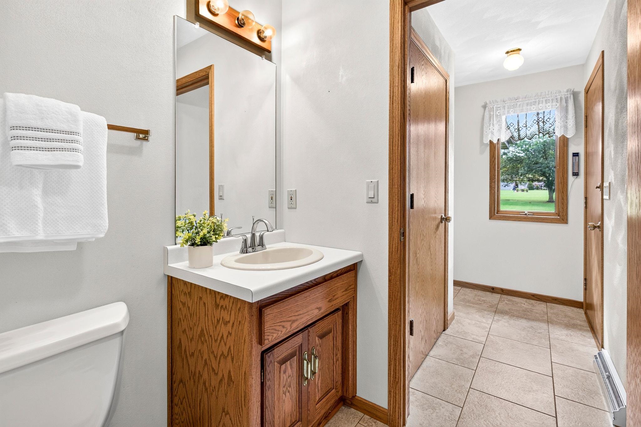 W6561 CEDAR Lane
