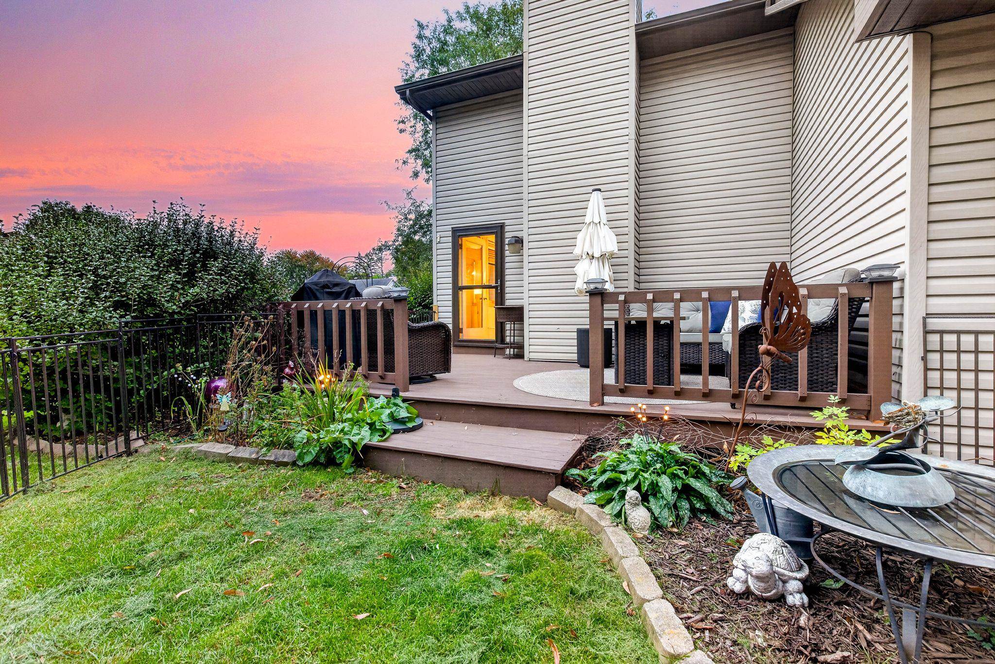 1408 W SENECA Drive