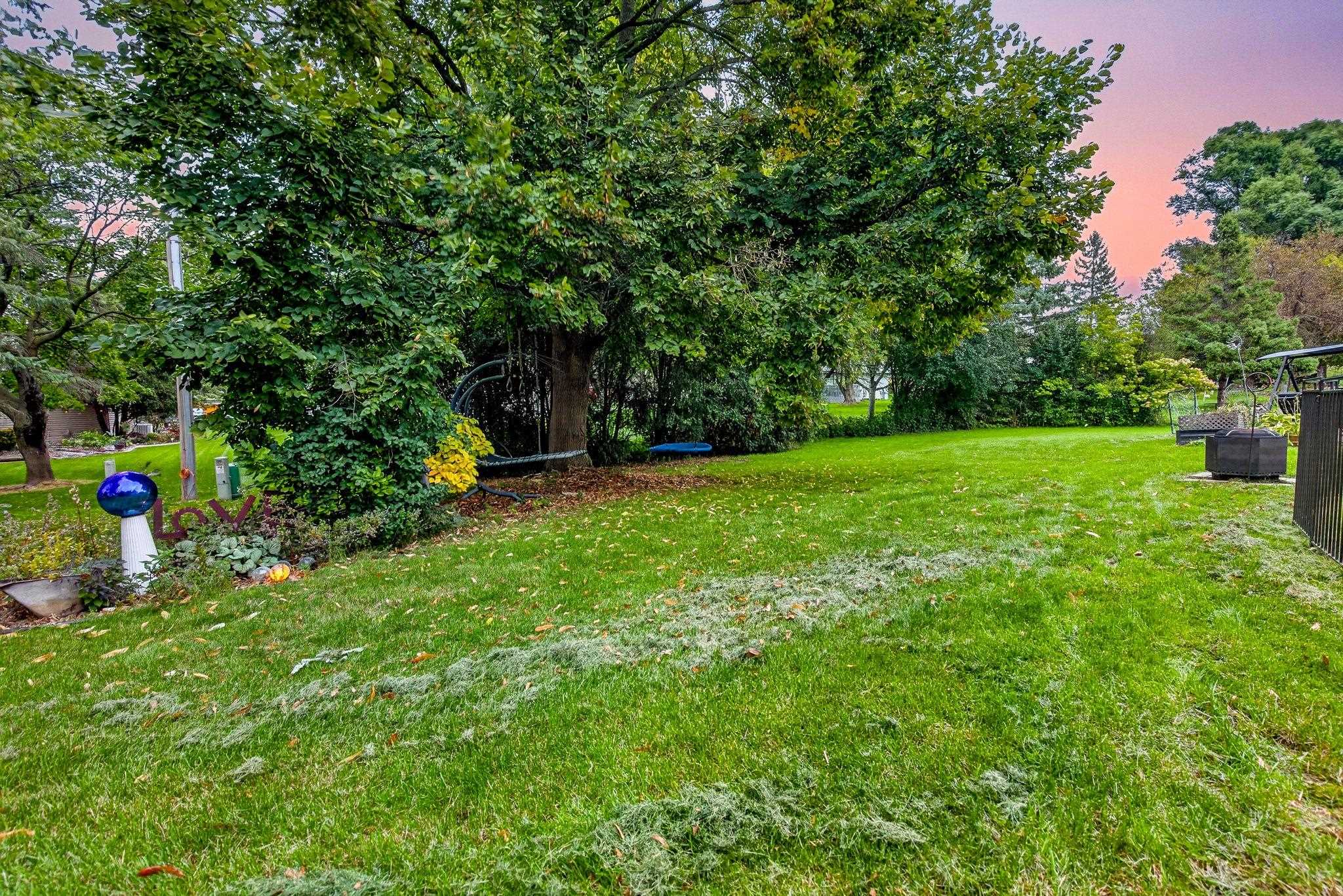 1408 W SENECA Drive
