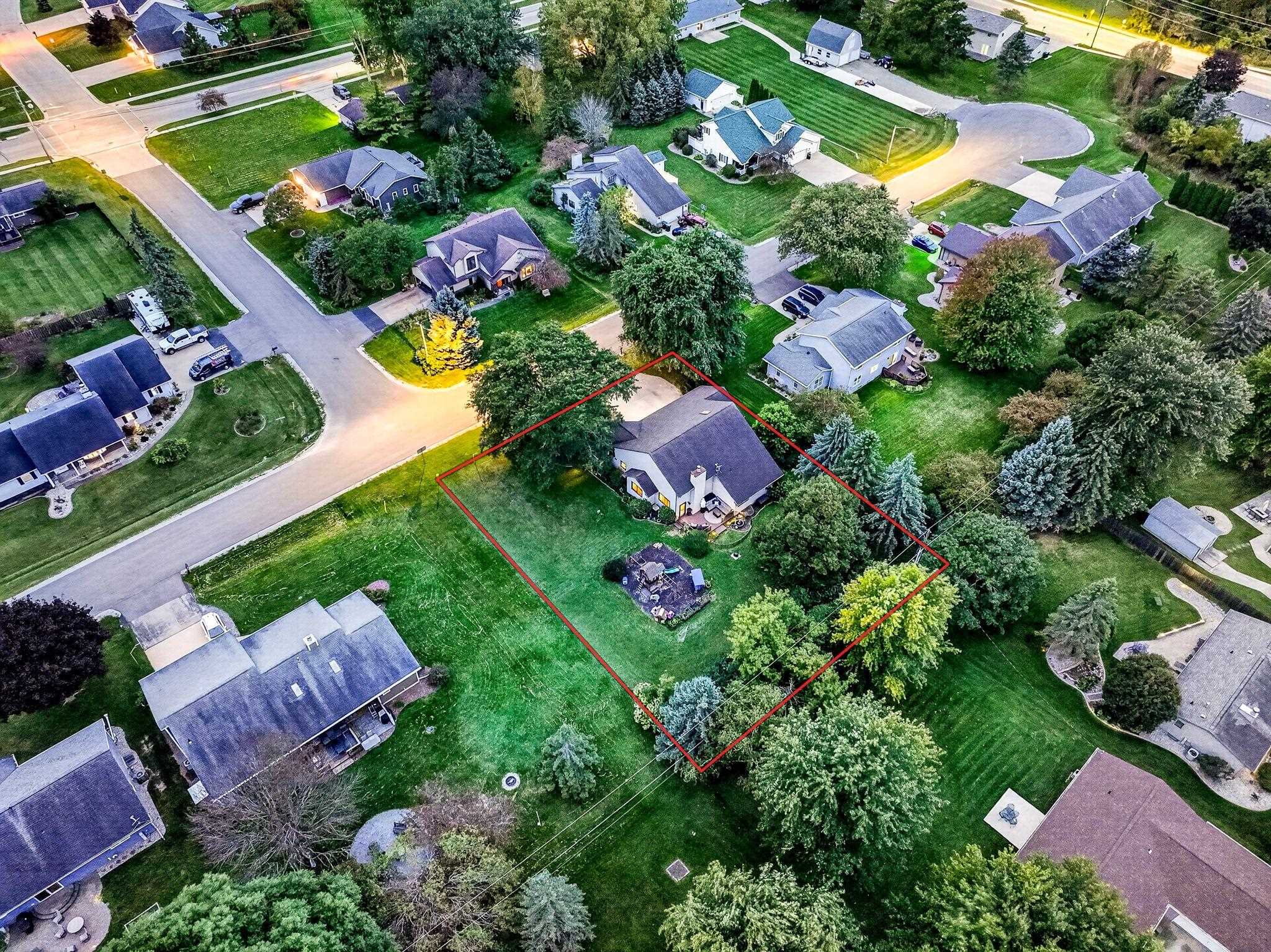 1408 W SENECA Drive