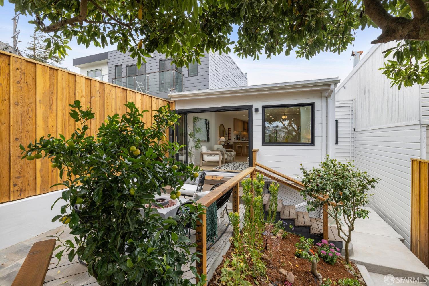 112 Conrad Street