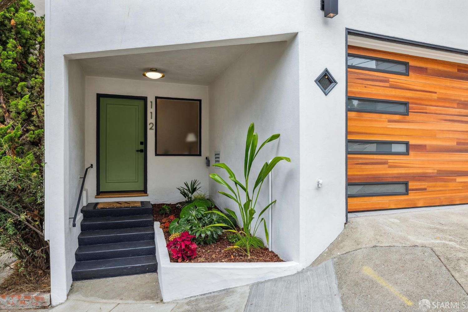 112 Conrad Street