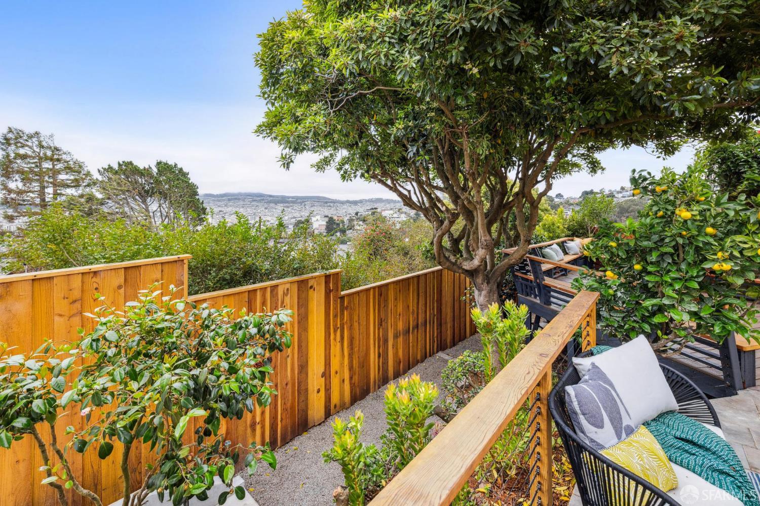 112 Conrad Street
