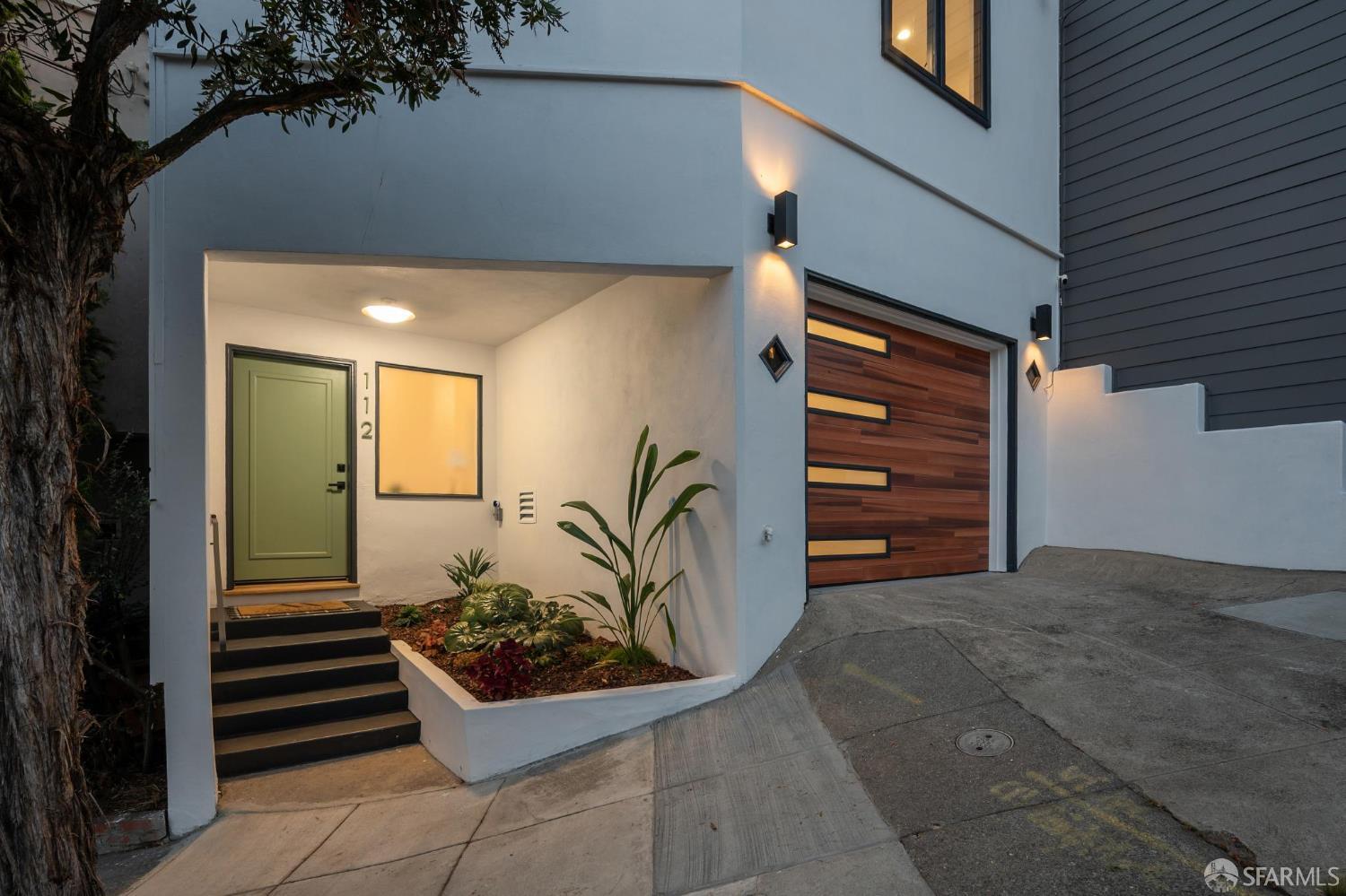 112 Conrad Street
