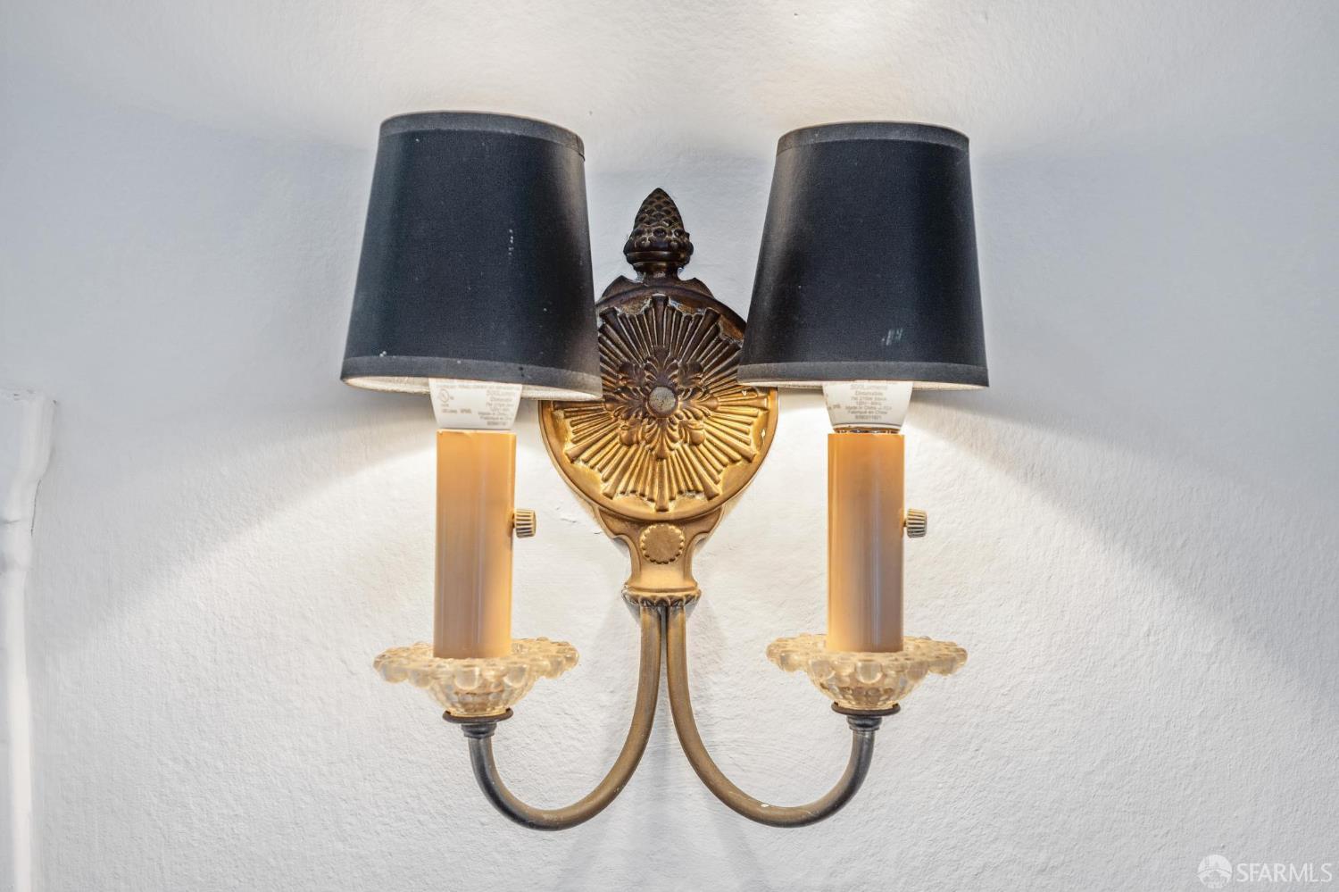 901 Powell Street # 18