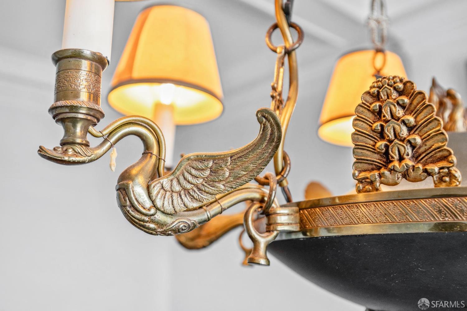 901 Powell Street # 18