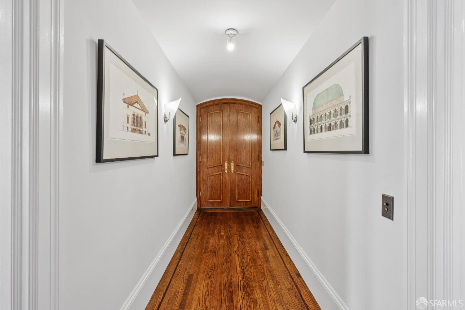 901 Powell Street # 18