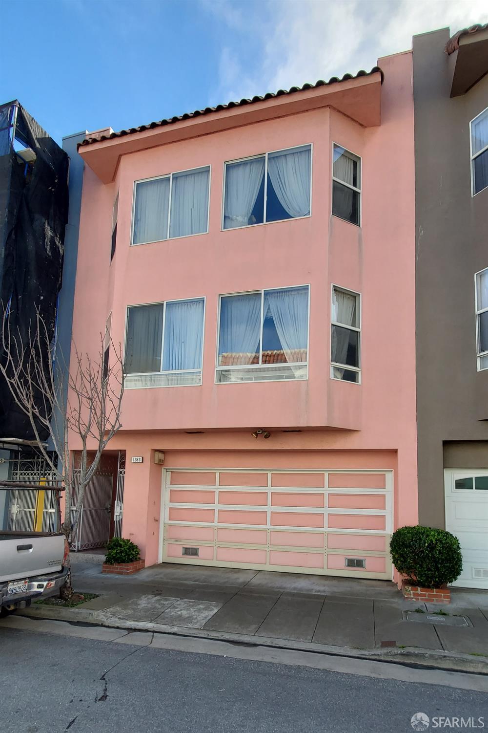 1383 Bacon Street, San Francisco