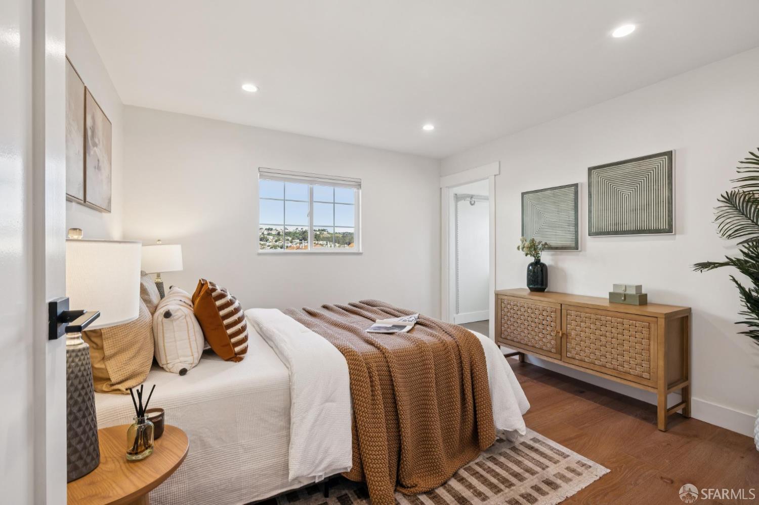 433 Excelsior Avenue