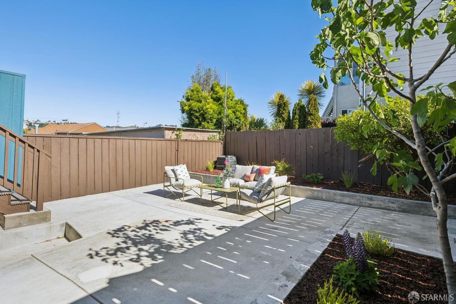 433 Excelsior Avenue