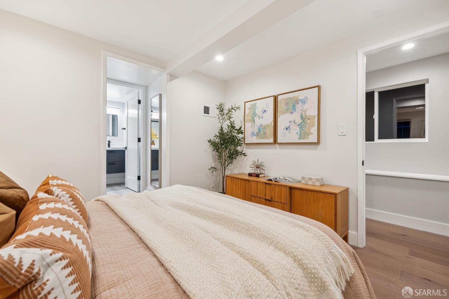 433 Excelsior Avenue