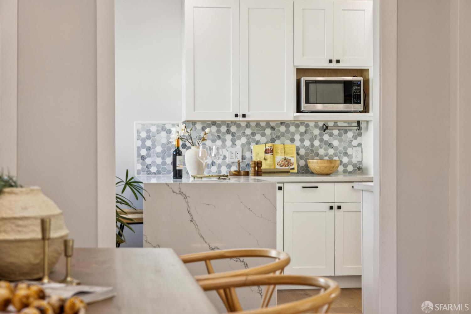 433 Excelsior Avenue