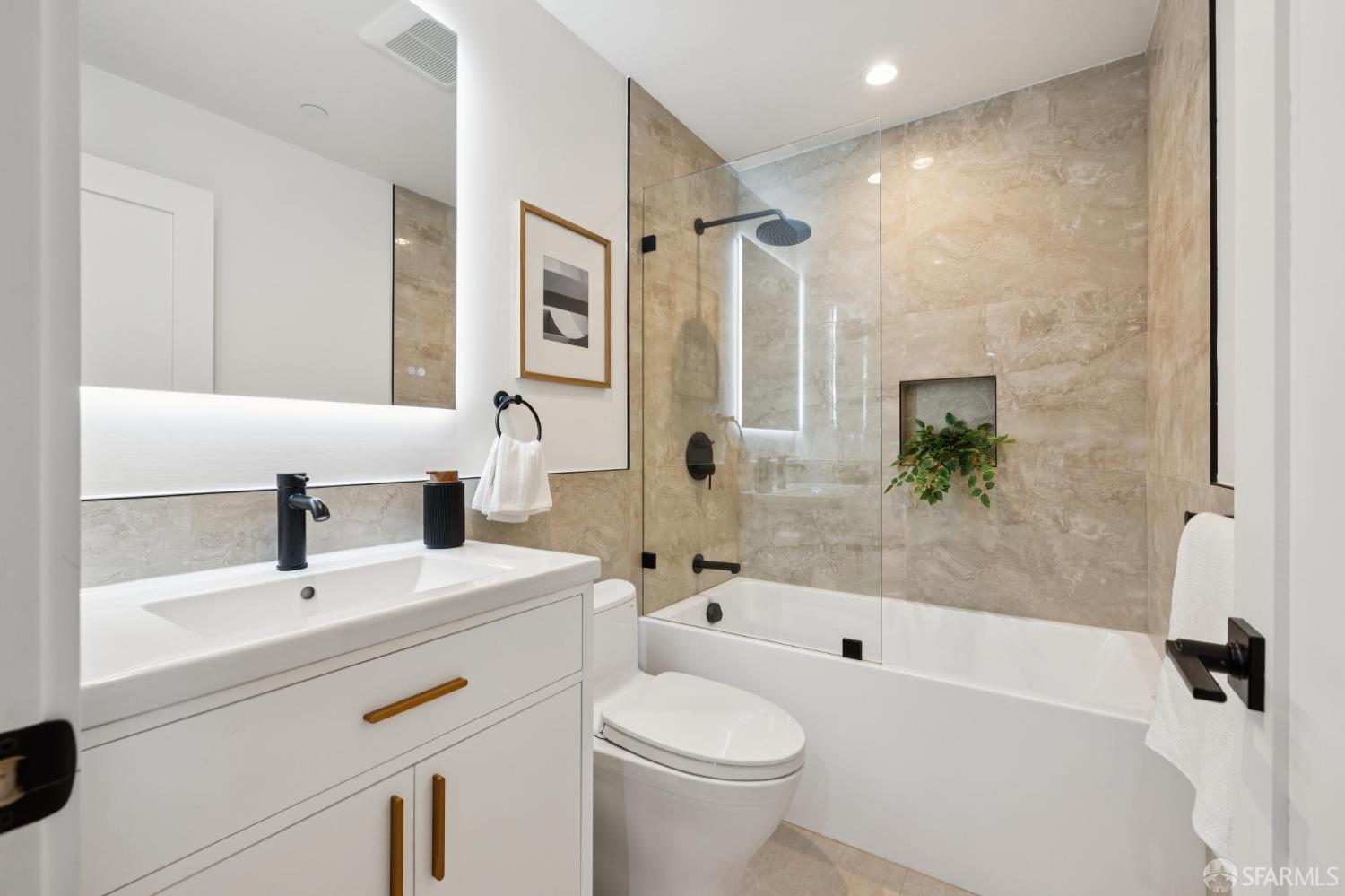 422 Winchester Street