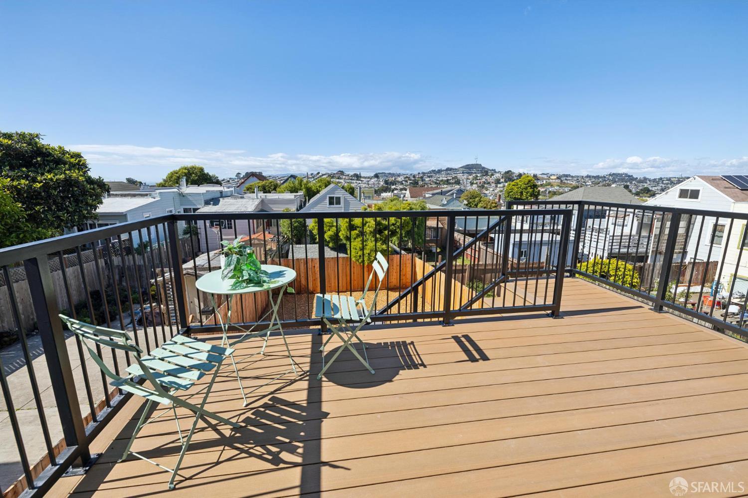 422 Winchester Street