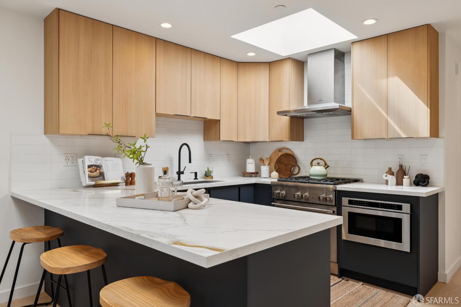 422 Winchester Street