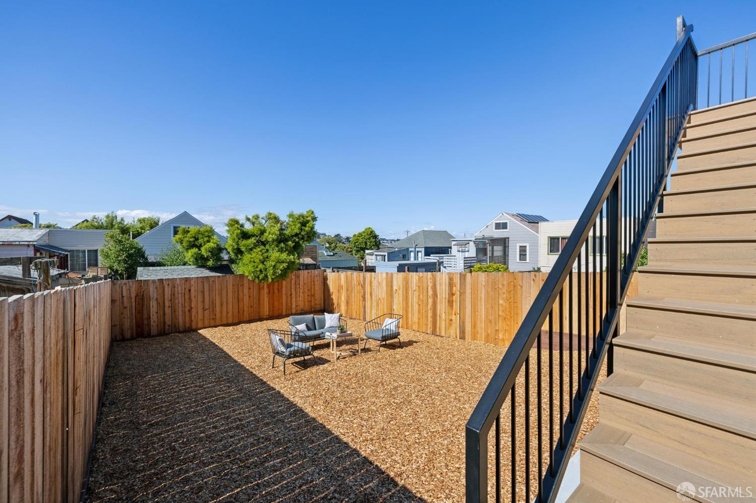 422 Winchester Street