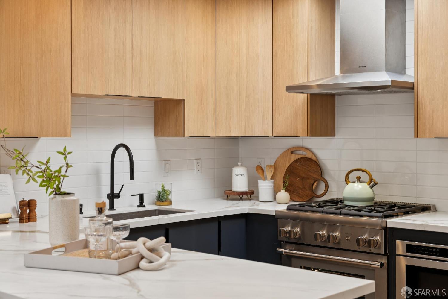 422 Winchester Street