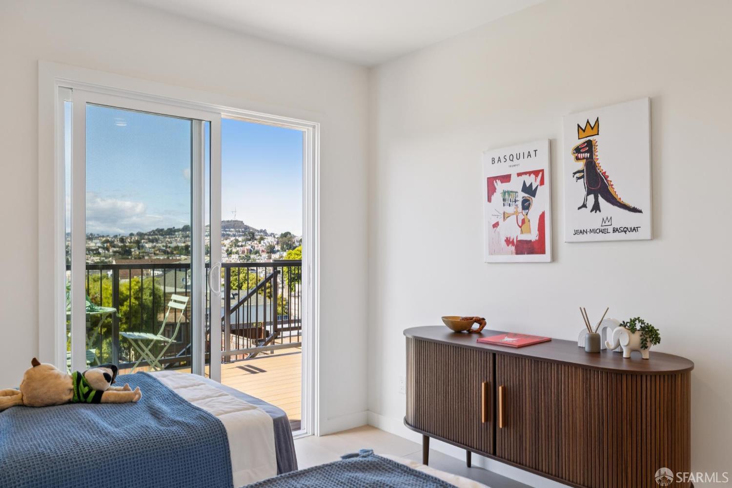 422 Winchester Street