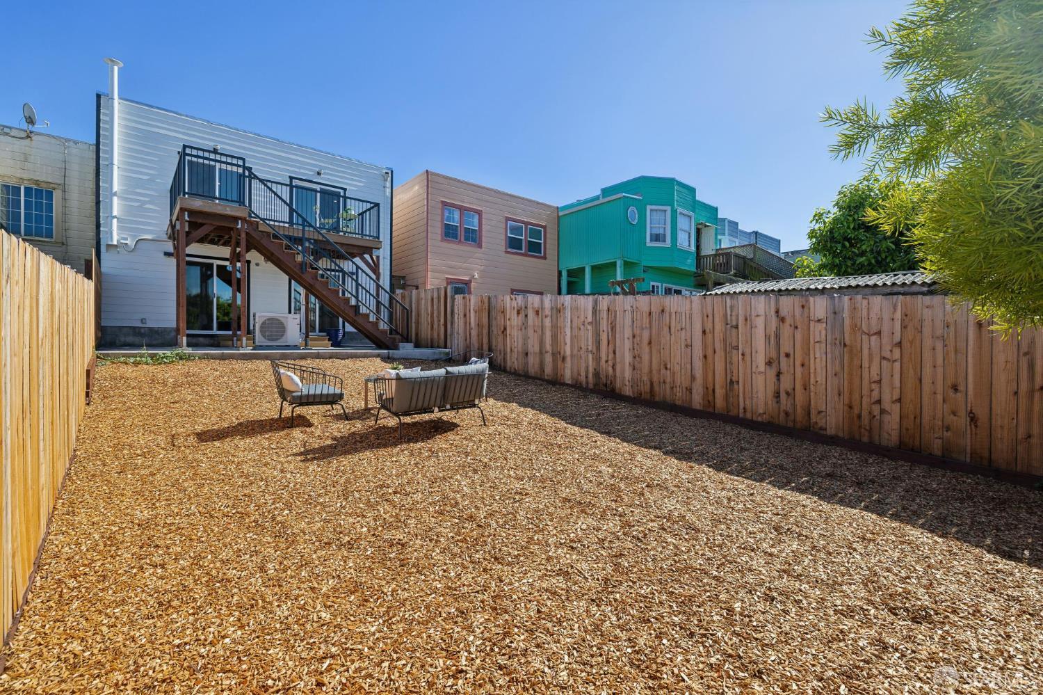 422 Winchester Street